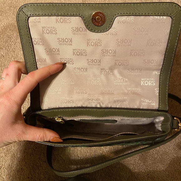 Brand new never used MK palm bag - Picture 4 of 5